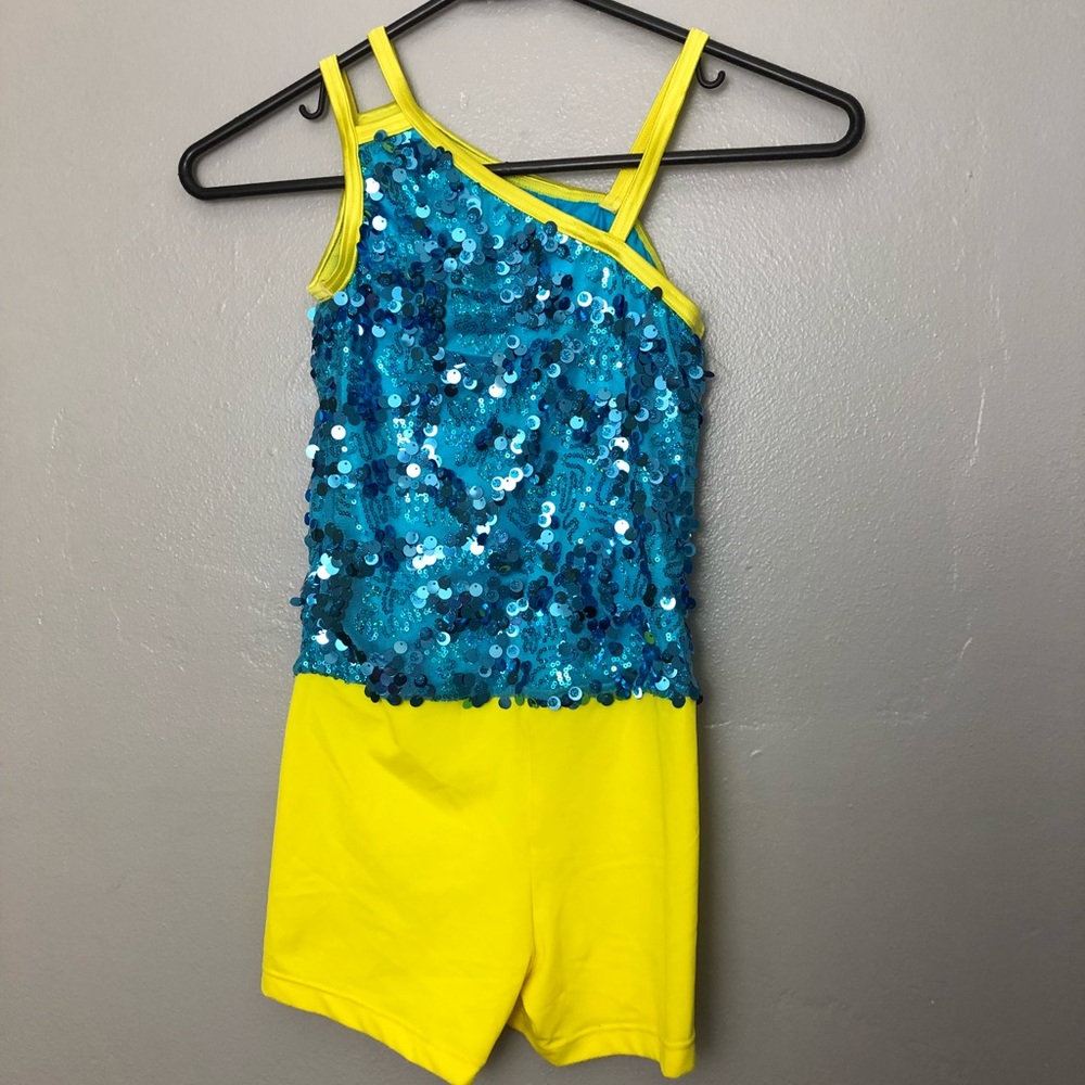 Girls dance/gymnastics leotard. New